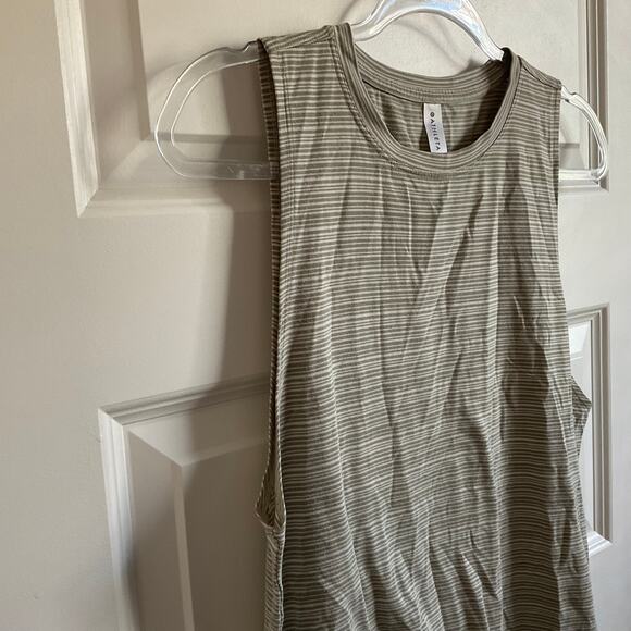 Athleta Women’s Cloudlight Striped Muscle Tank - Size Small - Picture 2 of 5